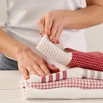 Deixe os seus panos de cozinha como novos com este truque de limpeza