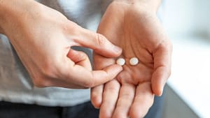 Eis como reage o corpo quando toma magnésio e ibuprofeno (juntos)