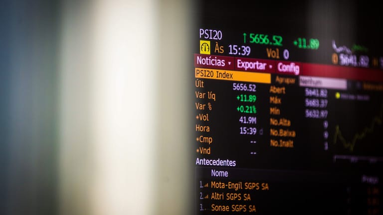 Bolsa de Lisboa sobe com ganhos de mais de 2% da EDP e REN após apagão
