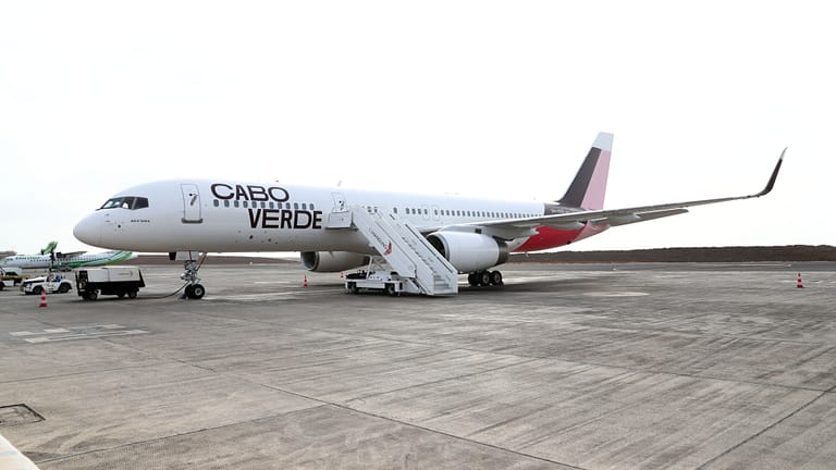 Pilotos da cabo-verdiana TACV vão apresentar queixa contra requisição civil