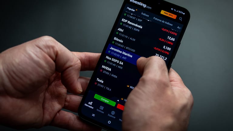 Bolsa de Lisboa fecha no ‘vermelho’ com Mota-Engil a perder 2,65%