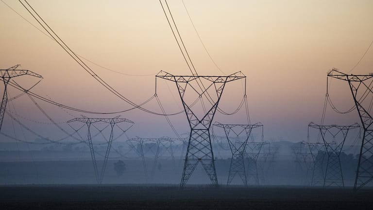 Apagão? Empresas de energia culpam má gestão do operador espanhol