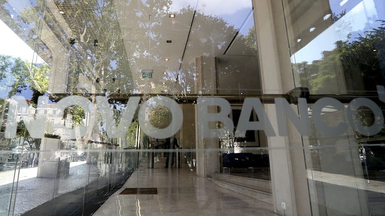 Novo Banco compra negócio de crédito ao consumo da Unicre