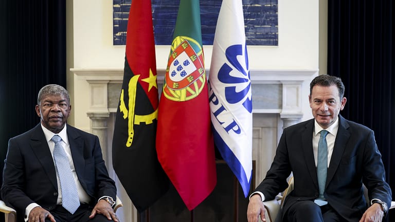 Governo reforça em 750 milhões a linha para empresas investirem em Angola