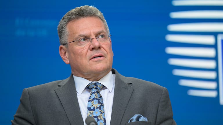 Tarifas? Sefcovic prepara-se com Von der Leyen para “conversa” com Trump