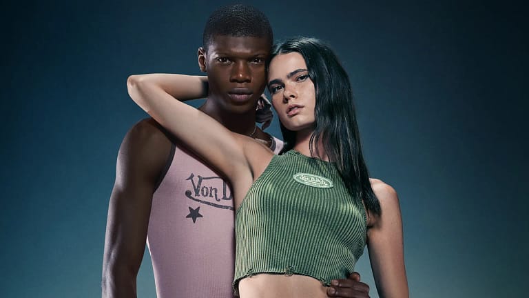 A nova coleção da Bershka é uma homenagem ao streetwear dos anos 2000