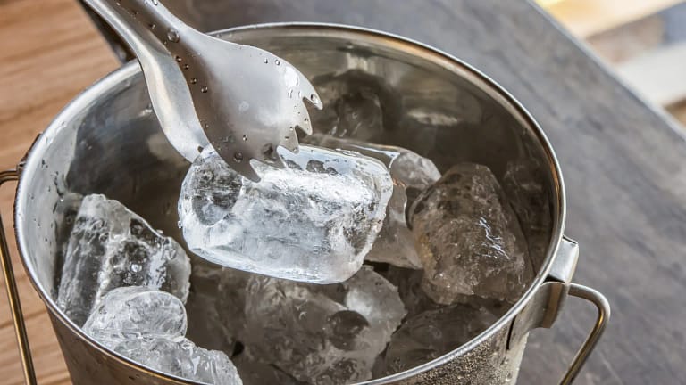 Anda com desejos de comer gelo? Pode estar com deficiência de ferro