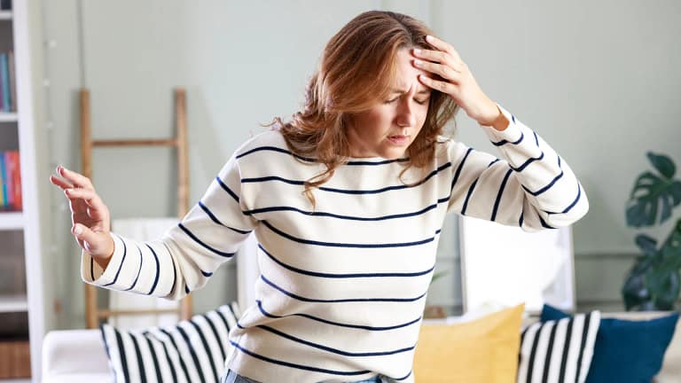 AVC cada vez mais frequentes em pessoas com menos de 55 anos. Os sinais