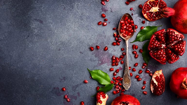 É tempo de romãs! 10 razões para comer esta fruta de outono
