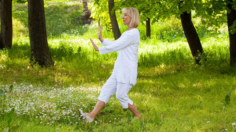 Caminhada Tai Chi: O exercício que trabalha corpo e mente