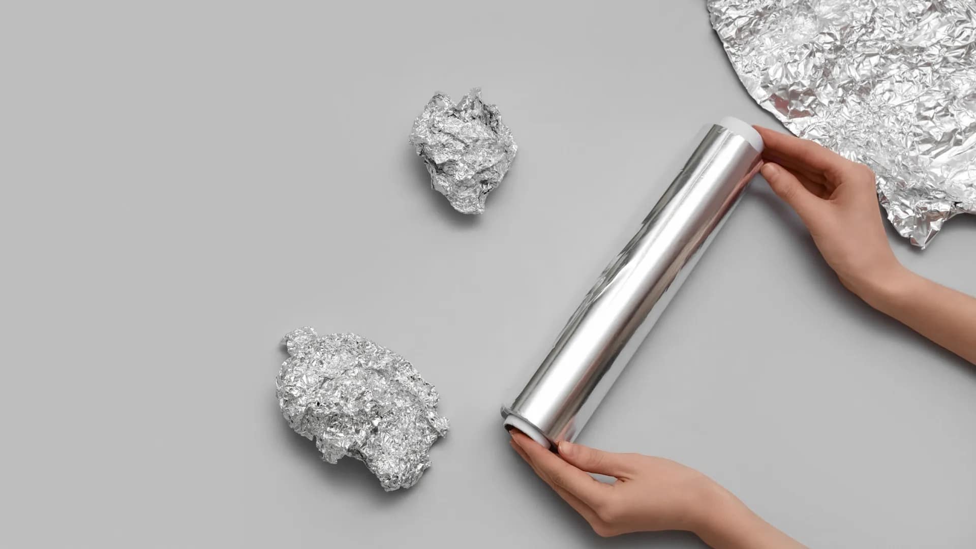 Papel de alumínio: Dez truques geniais que vão melhorar a sua vida Papel de alumínio: Dez truques geniais que vão melhorar a sua vida